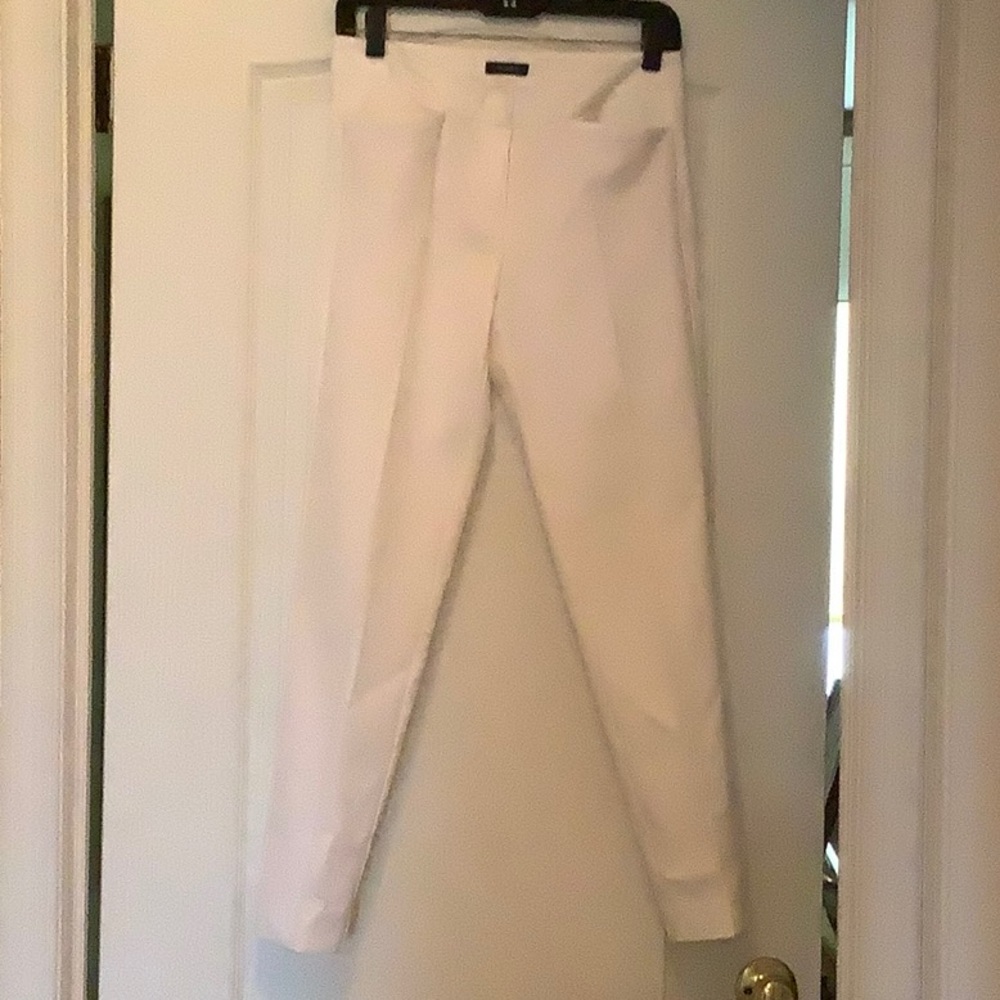 White summer pants for all occasions.